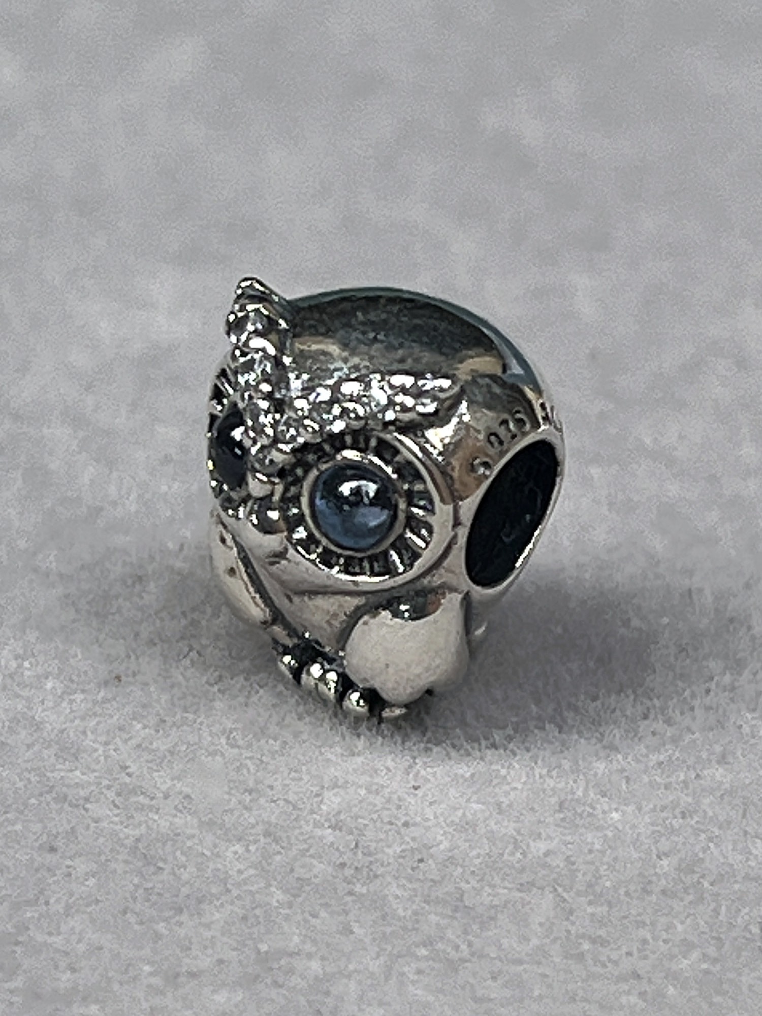 Charm búho