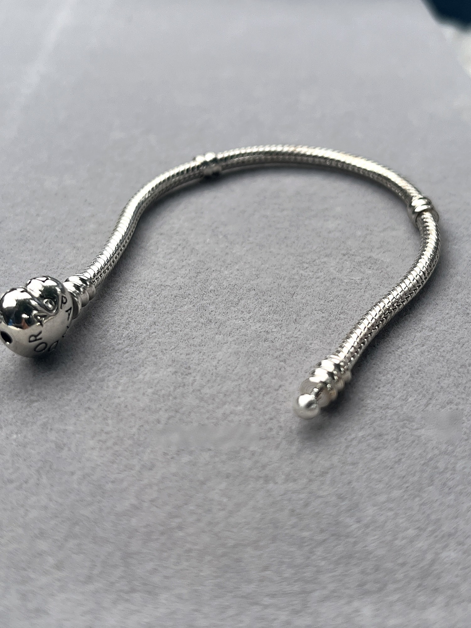 Pulsera broche corazón — 16 cm