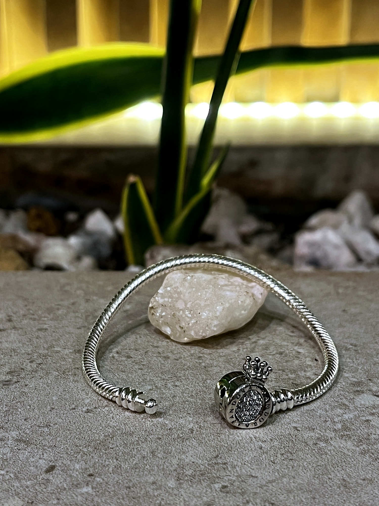 Pulsera broche corona O — 16 cm — foto 2