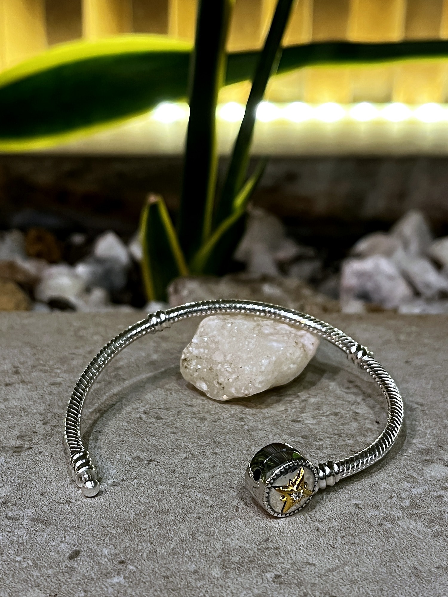 Pulsera broche estrella dorada — 16 cm — foto 2